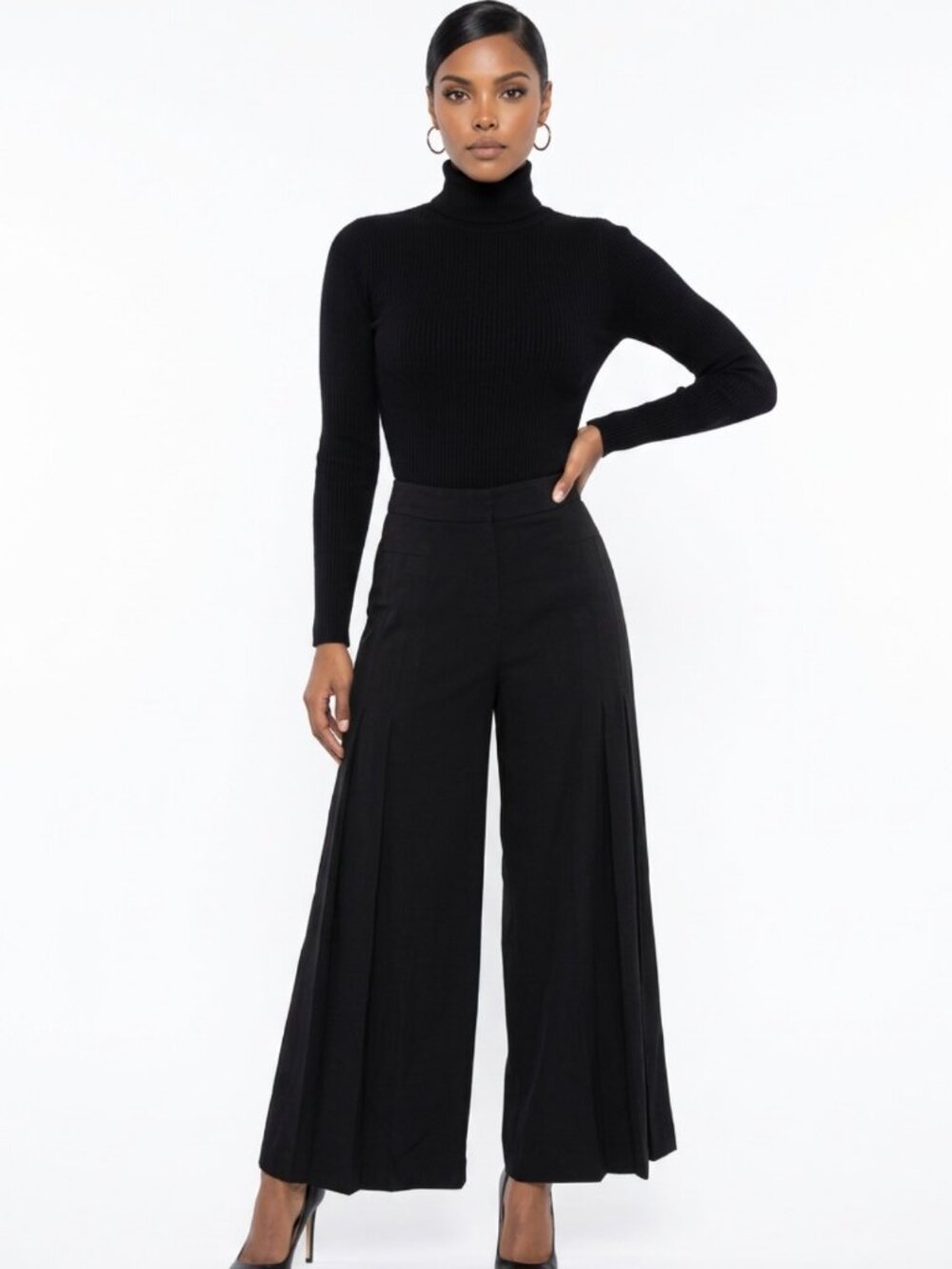 Alberto Makali Size 8 Wide Leg Drapey Pleated Black Pants